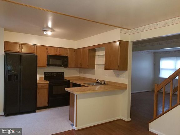 2nd image of 12303 Bonmot Pl