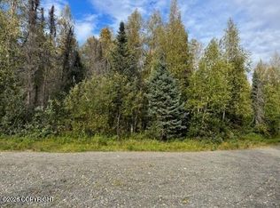 15785 E Greenleaf Dr, Talkeetna, AK 99676