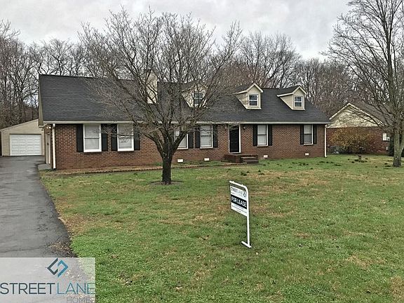 2nd image of 2352 Miranda Dr