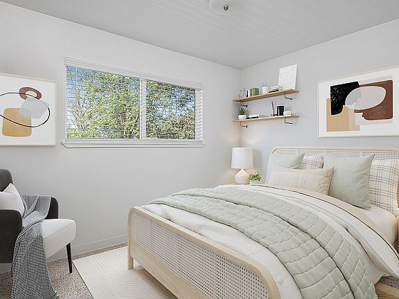 5th image of 5230 SE 72nd Ave APT 62