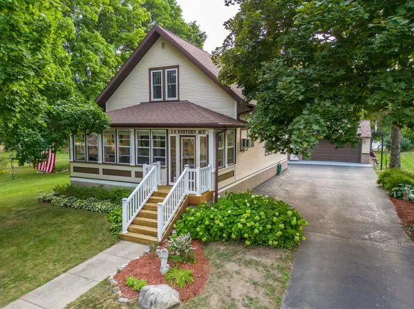 1 S Western Ave, Deerfield, WI 53531