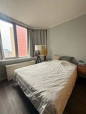 Bedroom, photo 1