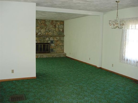 3rd image of 4025 E Us Hwy #36