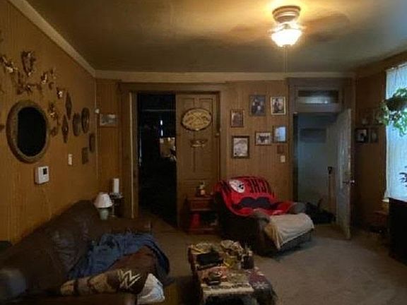 2nd image of 432 S 6th St