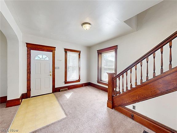 3rd image of 504 Sumner St
