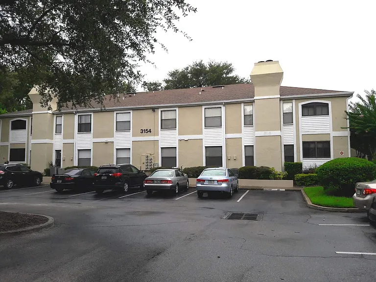 3154 S Semoran Blvd — Photo 2