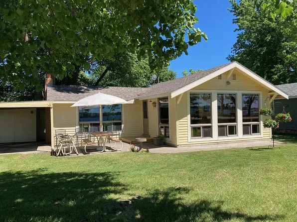 39049 N Clitherall Lake Rd, Battle Lake, MN 56515