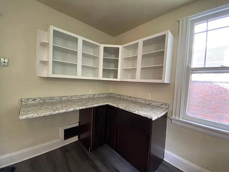 641 Clemmer Ave — Photo 7