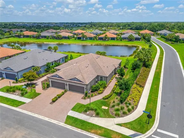10429 Morning Mist Ln, Sarasota, FL 34241