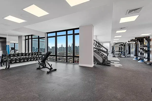 Rented by MOTION New York | media 19