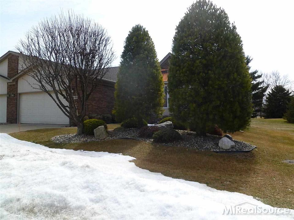 1st image of 23190 Scotch Pine Ln
