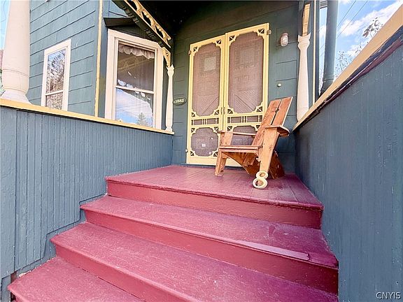 2nd image of 8 Elm Ave