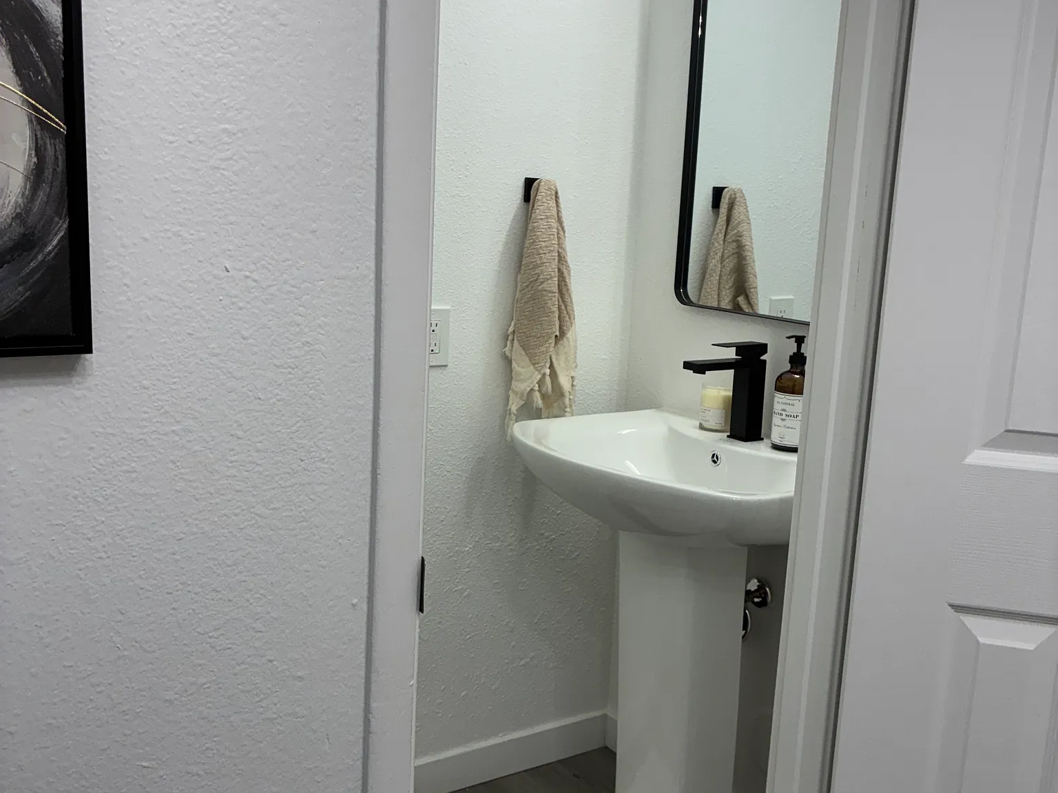 2 bed, 1.5 bath, 1053 sqft, $2,900 — Photo 4
