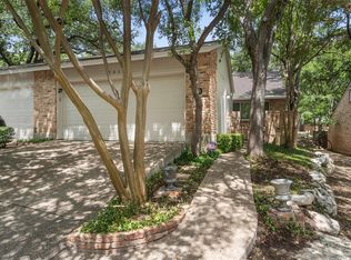 8310 Summerwood Dr, Austin, TX 78759