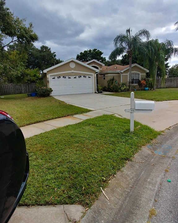 2nd image of 654 Murset Ave SE