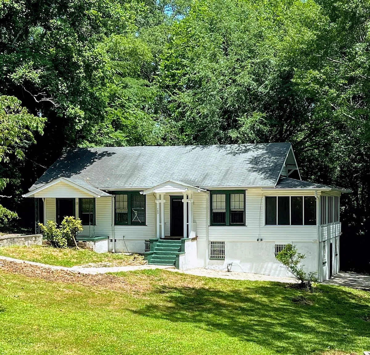 3 bed, 1500 sqft, $1,950 — Photo 1