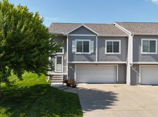 18936 L St, Omaha, NE 68135