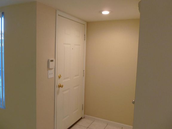 4th image of 1908 Mountain Hills Ct Unit 107