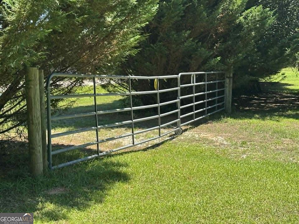 1st image of 776 Childers Rd