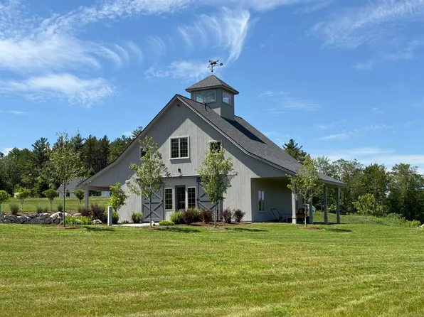 127 Tracy Road, New London, NH 03257