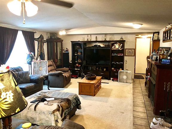 2nd image of 9928 Aileron Ave