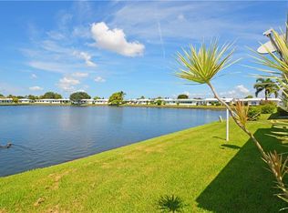 9890 34th Way N #4, Pinellas Park, FL 33782