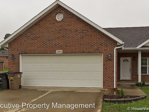 3rd image of 1921 Rock Creek Ln