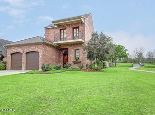 2013 Squirrel Run Dr, New Iberia, LA 70560