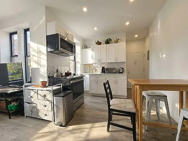 362 Stockton St #6E — Photo 5