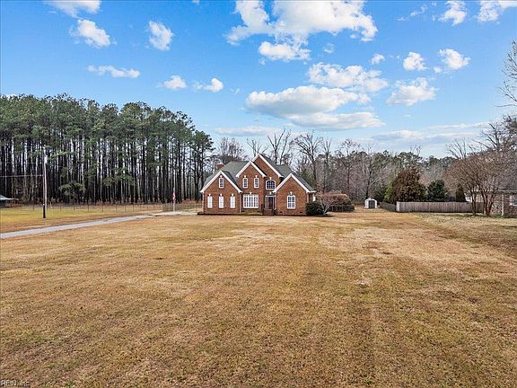 3rd image of 19655 Battery Park Rd