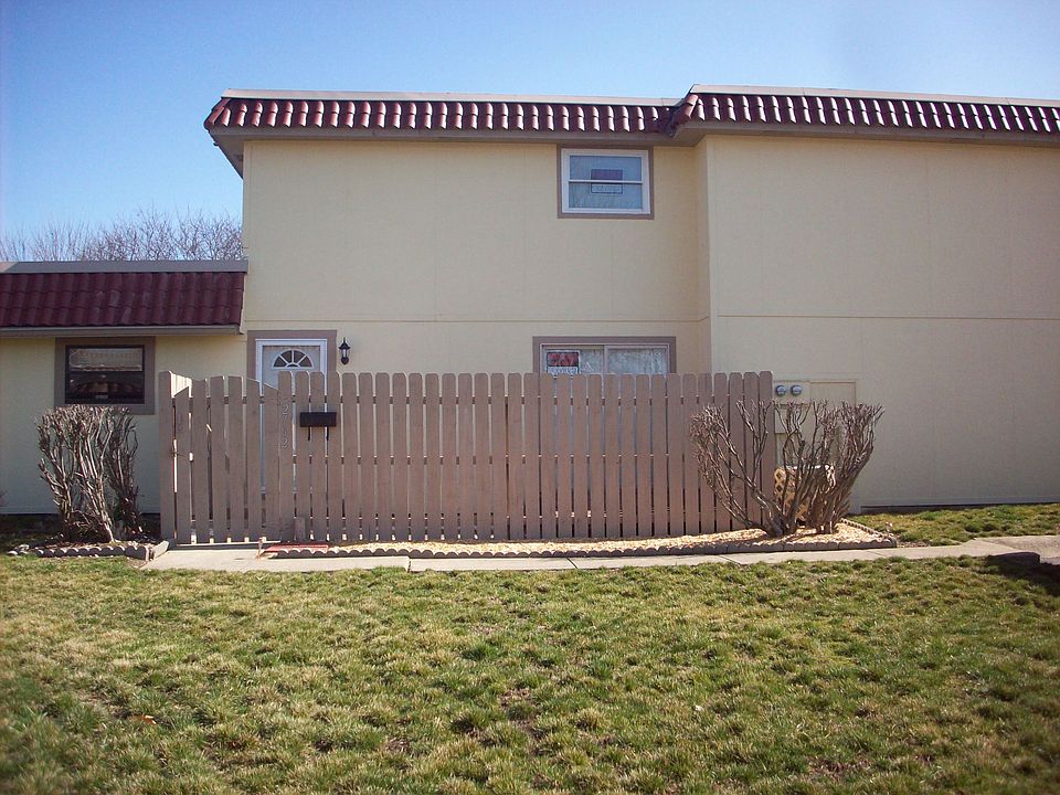 1st image of 2762 Del Prado Dr