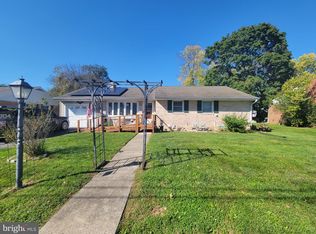 704 Gobin Dr, Carlisle, PA 17013