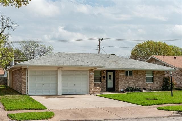 1st image of 2109 Tompkins Dr