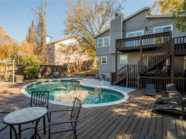 2545 N Karyn Ave, Fayetteville, AR 72703