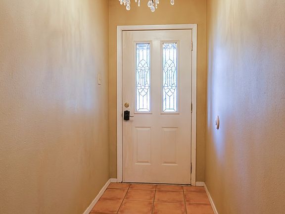 4th image of 3913 Inglewood Dr