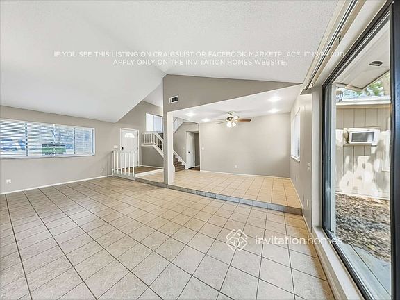5th image of 951 Waverly Dr
