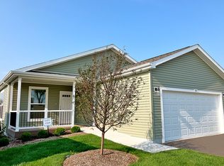 194 Hialeah Ln, Grayslake, IL 60030