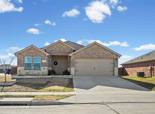 740 Meadow Creek Ln, Royse City, TX 75189