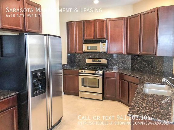 5th image of 4418 67th Avenue Cir E