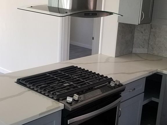 3rd image of 10407 Crenshaw Blvd APT 1