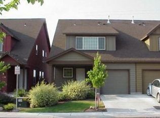 2874 SW Indian Cir, Redmond, OR 97756