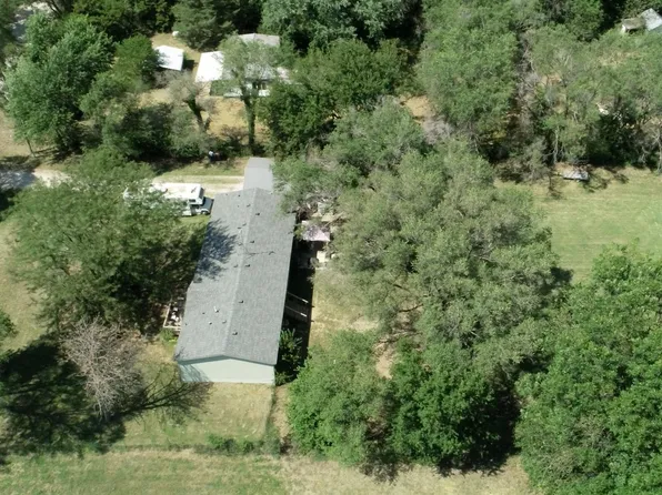 948 N Brook Rd, Belle Plaine, KS 67013