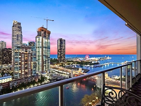 3rd image of 420 E Waterside Dr APT 2110