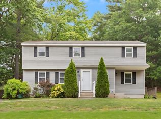 55 Pine Needle Ln #55, Mansfield, MA 02048