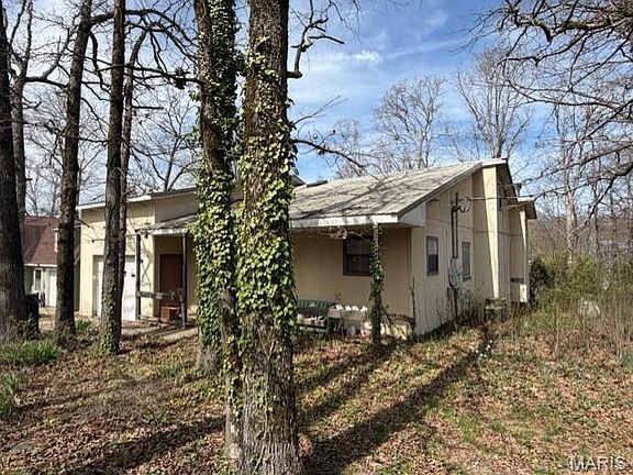 2nd image of 169 Ridge Rd
