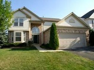 1960 Capri Dr, Aurora, IL 60503