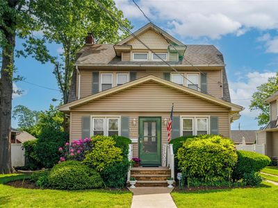 17 Denton Avenue, East Rockaway, NY, 11518