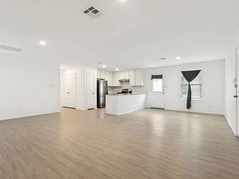 7231 Duck Pond — Photo 9