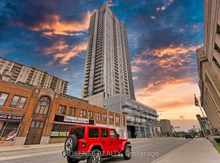 60 Frederick St #1802, Kitchener, ON N2H 0C7