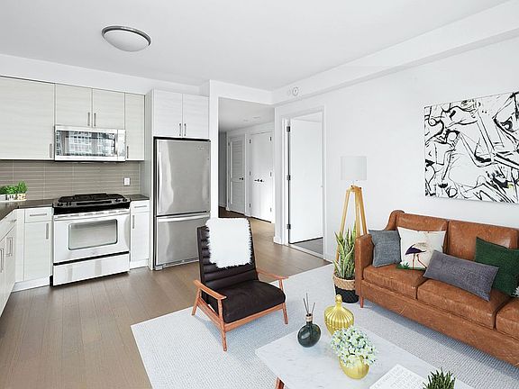 4th image of 1 N 4th Pl APT 20C